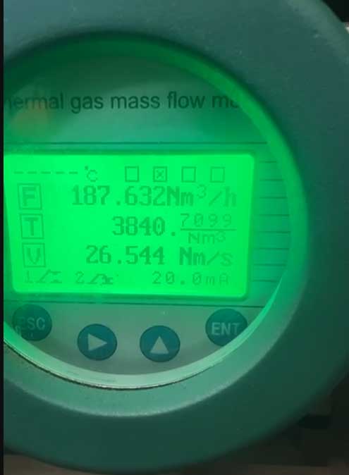 เครื่องวัดอัตราการไหลของมวลความร้อนที่มีอัตราการไหลปกติ Thermal mass flow meter with normal flow rates
